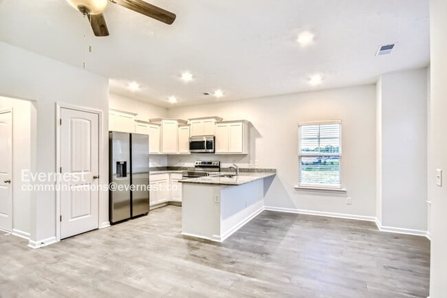 Building Photo - 222 Ansley Wy