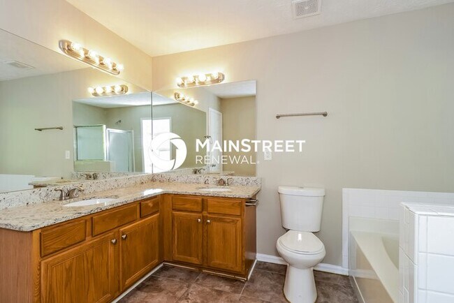 Building Photo - 4 Bedroom Pet-Friendly Home in Austell, GA with Main Street Renewal