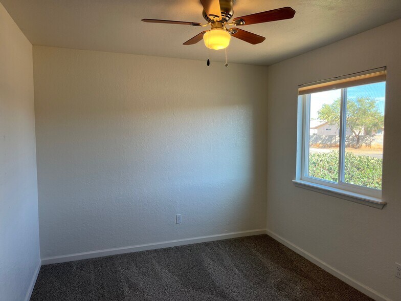 Building Photo - 1936 Paseo De La Luna