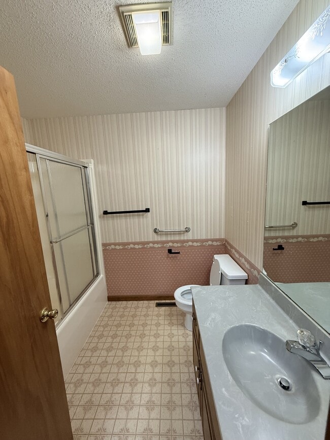 Building Photo - 23850 TN-22