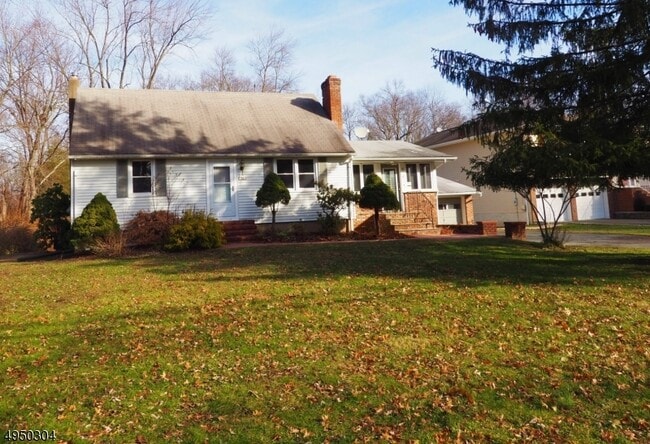 Building Photo - 75 Klinger Rd