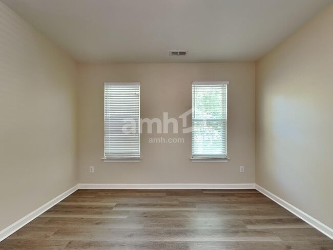 Building Photo - 13531 Toka Ct