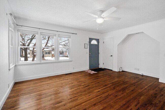 Building Photo - 5705 Logan Ave S