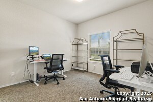Building Photo - 217 Stag Way