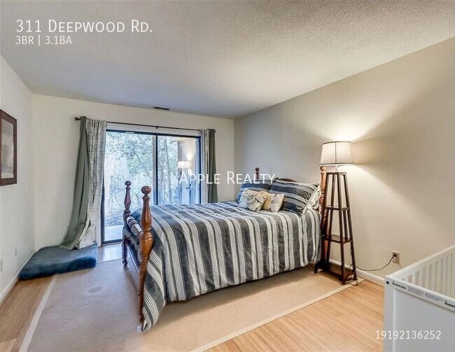 Building Photo - 311 Deepwood Rd