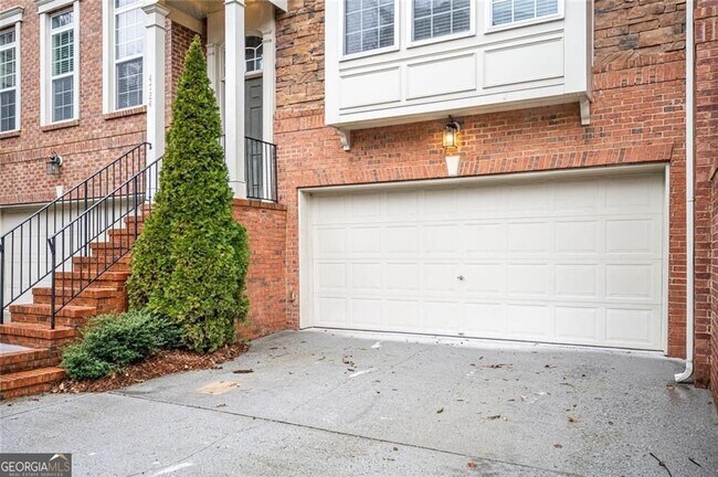 Building Photo - 4724 Wehunt Trail