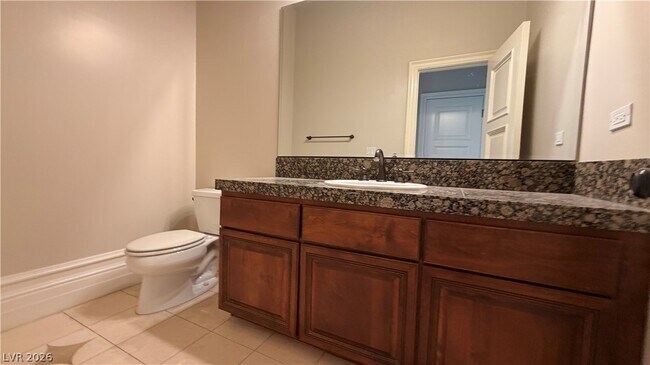 Building Photo - 496 Via Palermo Dr