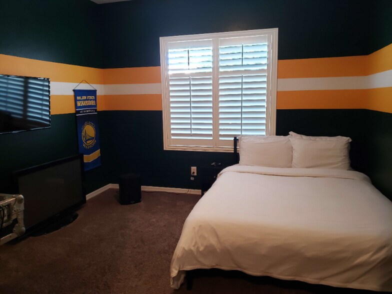 Building Photo - 2521 Pastis Ct