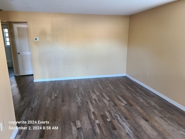 Building Photo - 6534 W Norvell Bryant Hwy