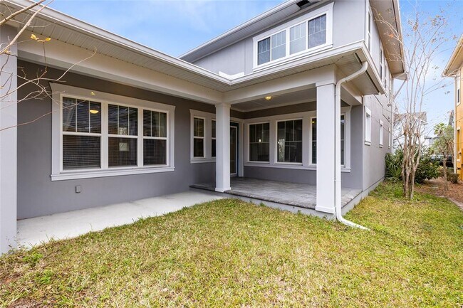 Building Photo - 8450 Laureate Blvd