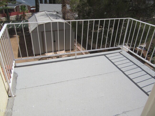 Building Photo - 6924 Imperial Ridge Dr