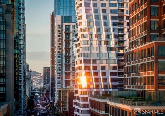 Building Photo - 280 Spear St