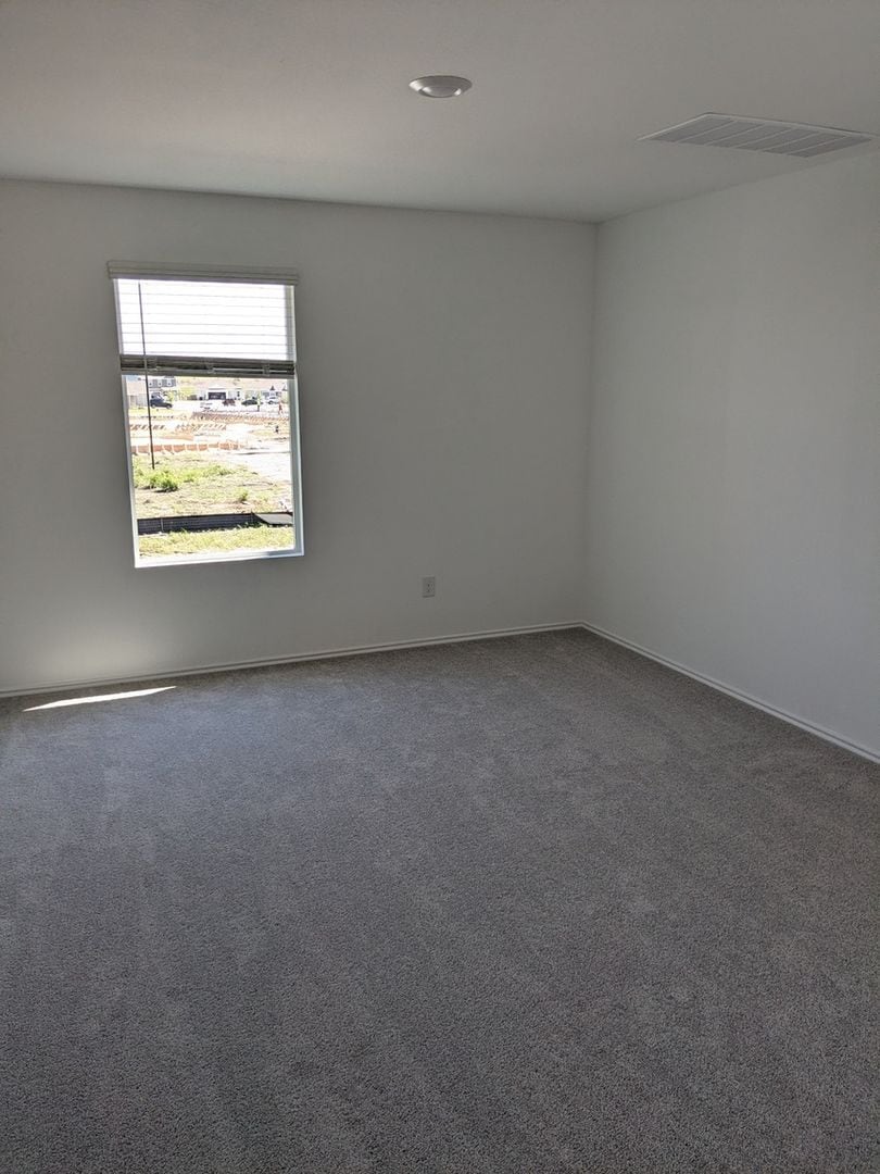 Building Photo - 400 Park Ave