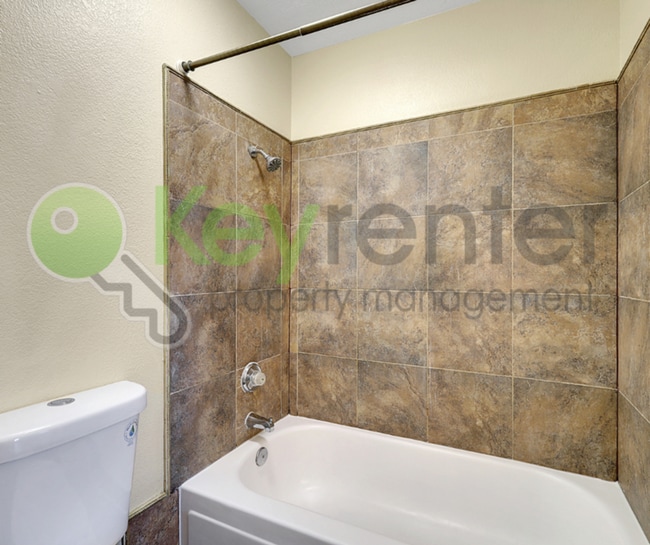 Building Photo - 600 Del Verde Cir