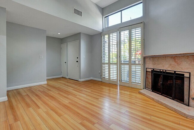 Building Photo - 19355 Sherman Way