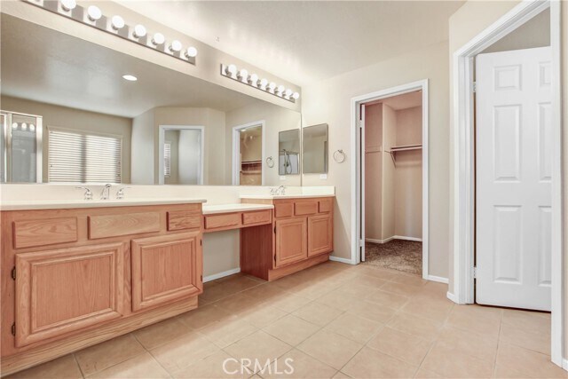Building Photo - 26203 Castle Ln