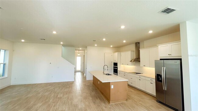 Building Photo - 9851 Gobat Aly