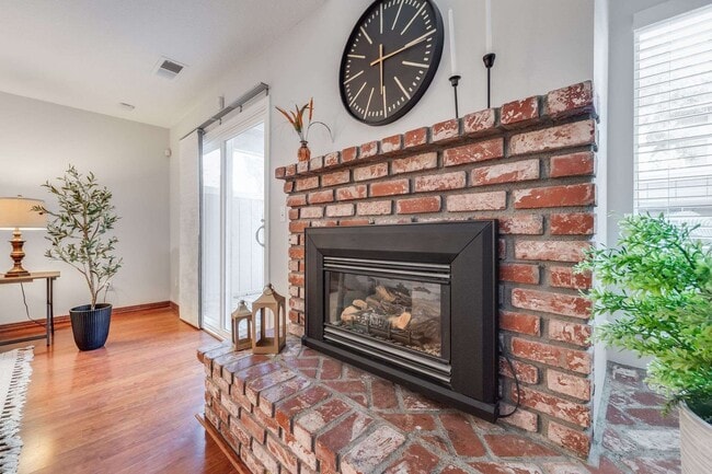 Building Photo - 4235 Sheldon Cir