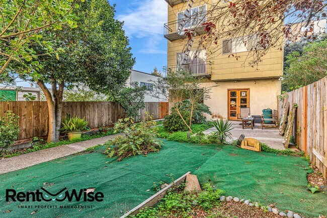 Building Photo - 11 Argent Alley