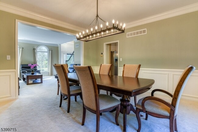 Building Photo - 5 Hidden Valley Way