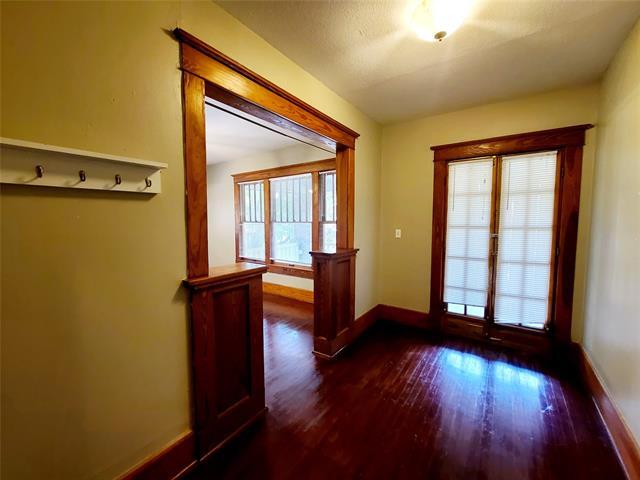 Building Photo - 4911 Worth St