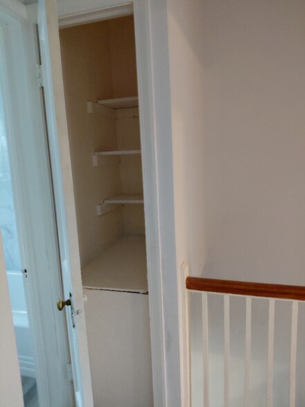 Building Photo - 503 Campbell Ln