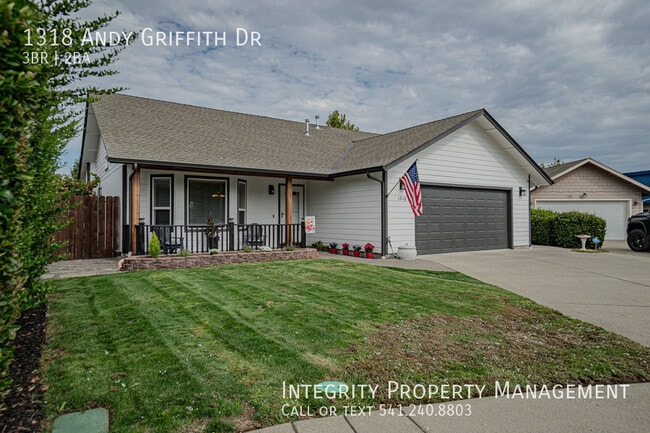 Building Photo - 1318 Andy Griffith Dr