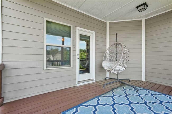 Building Photo - 705 Pressing Dr