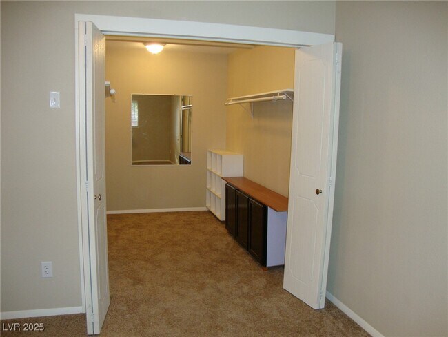 Building Photo - 3009 N Crawford St