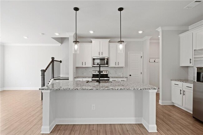 Building Photo - 4637 Cypress Landing Wy