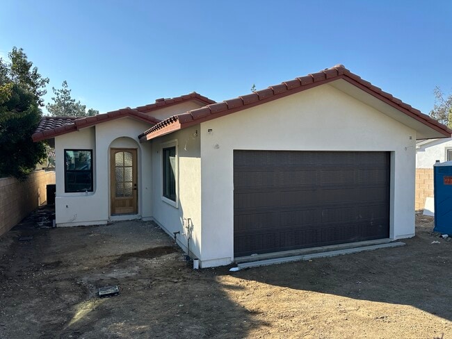 Building Photo - 9617 Monte Vista St