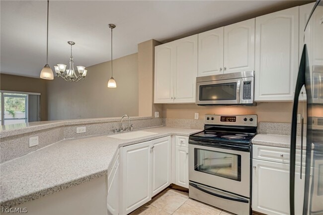 Building Photo - 8599 Athena Ct