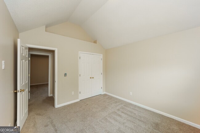 Building Photo - 6779 Foxfire Pl