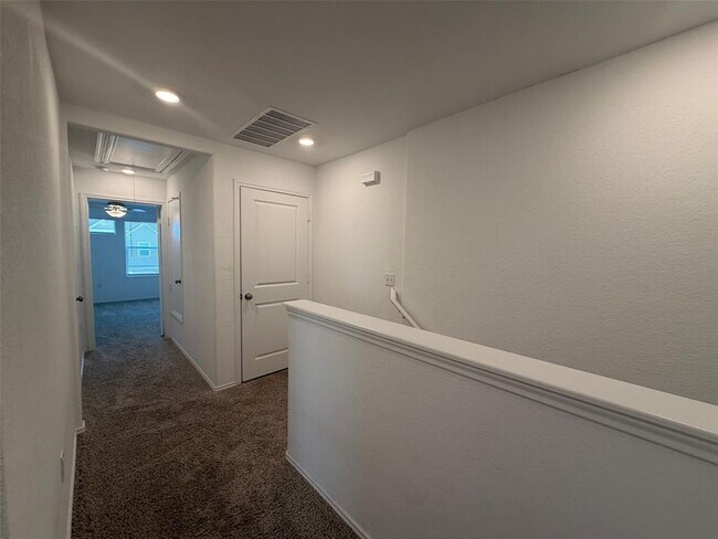 Building Photo - 7316 Sparkling Light Dr