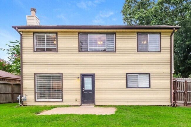 Building Photo - 18903 Pine Trace Ct
