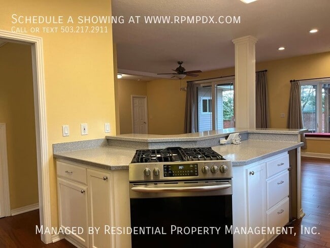 Building Photo - 3964 NW Brookview Way