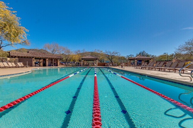 Building Photo - 6850 E Pearl St