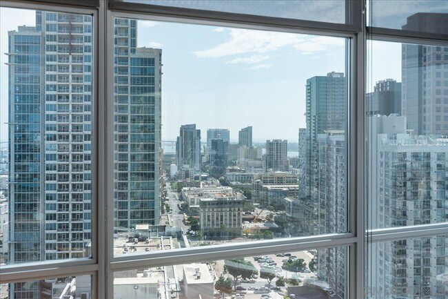 Building Photo - 1441 Ninth Ave