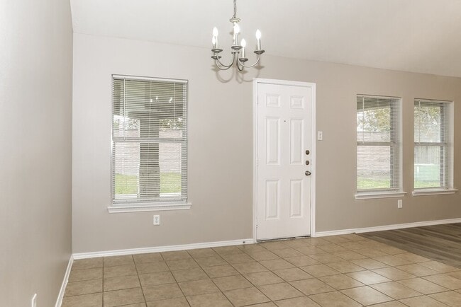 Building Photo - 7407 Blossommist Ln