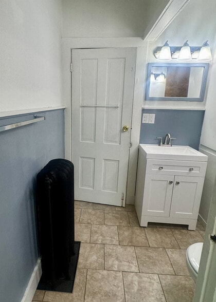1st Floor Bathroom - 903 W Conger St