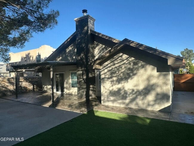 Building Photo - 2433 Alan Duncan Ln