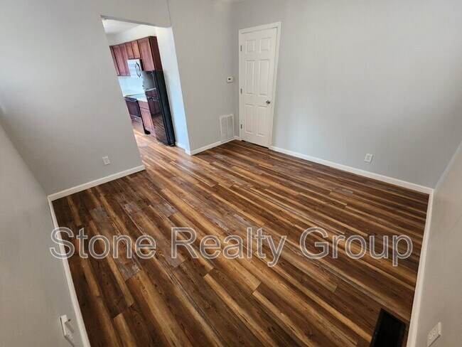 Building Photo - 2607 S 8th St