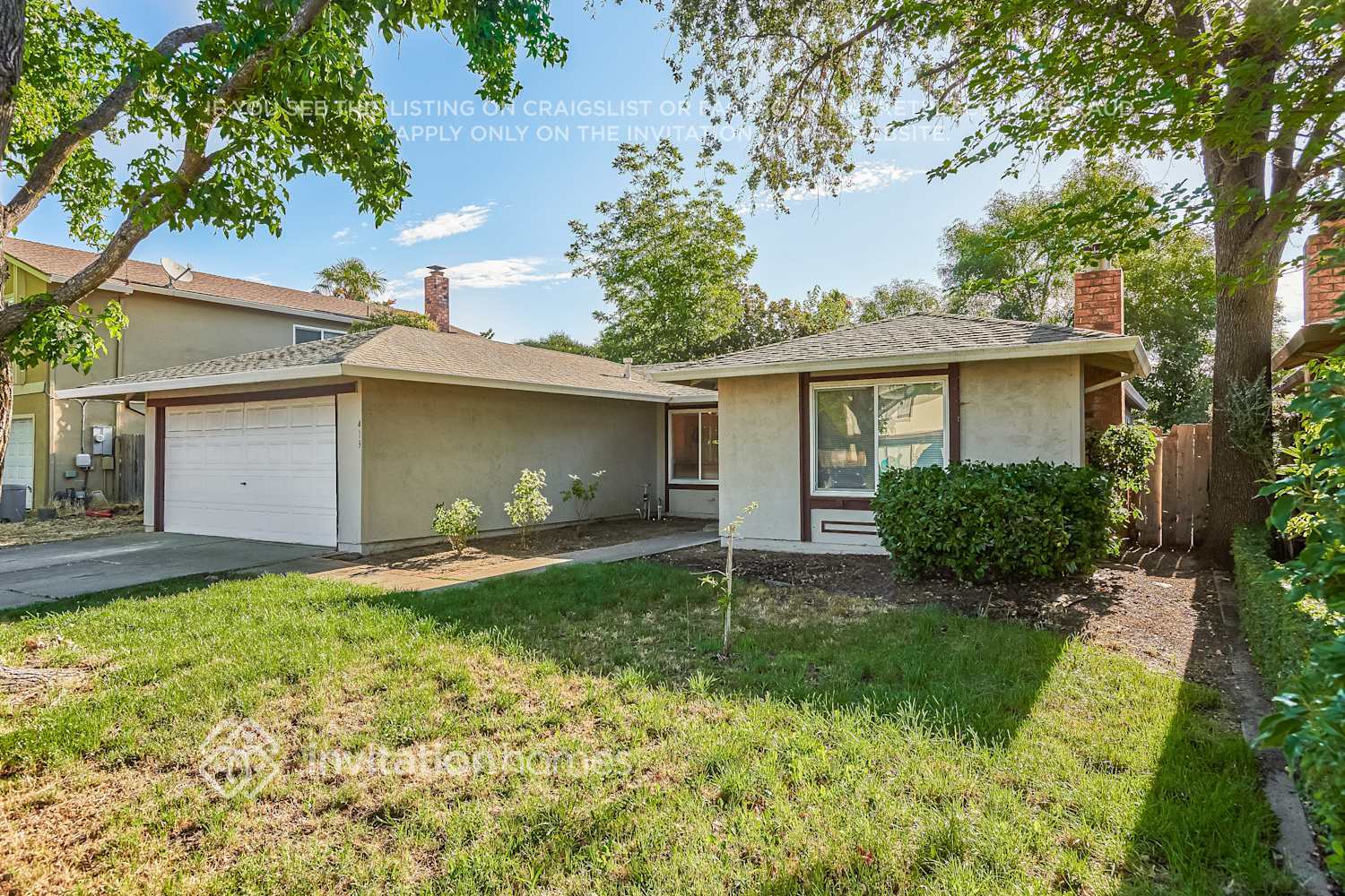 Building Photo - 413 Royal Oaks Dr