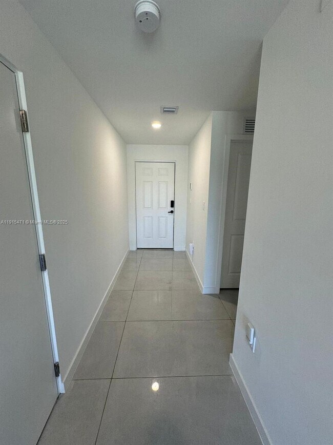 Building Photo - 1301 NW 3rd St