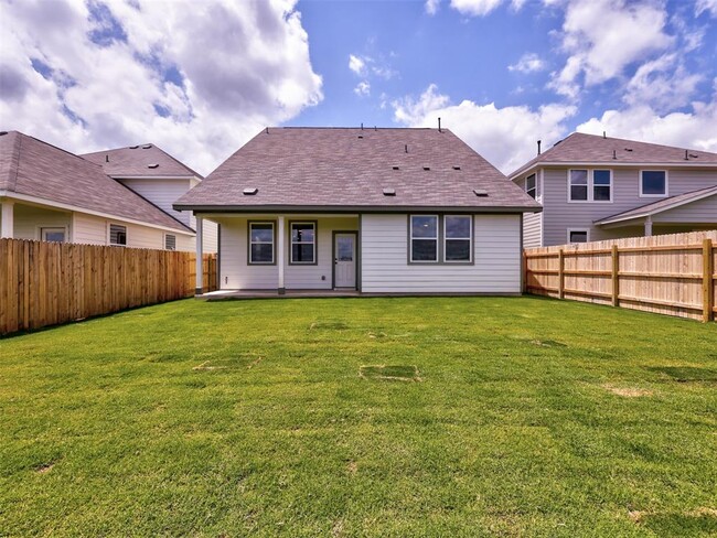 Building Photo - 129 Prairie Falls Drive