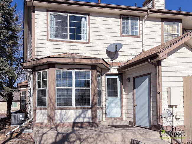 Building Photo - 18002 Becket Dr