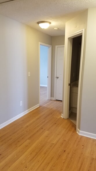 upstaris hallway - 618 Spence Enclave Way