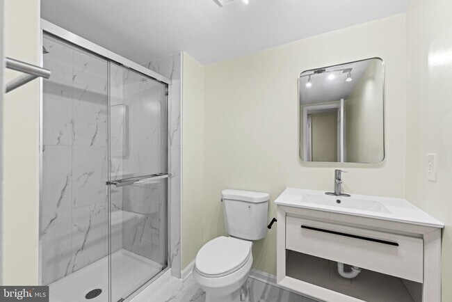 Building Photo - 2615 Chivalry Ct