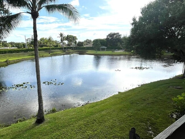 Building Photo - 4105 Inlet Cir