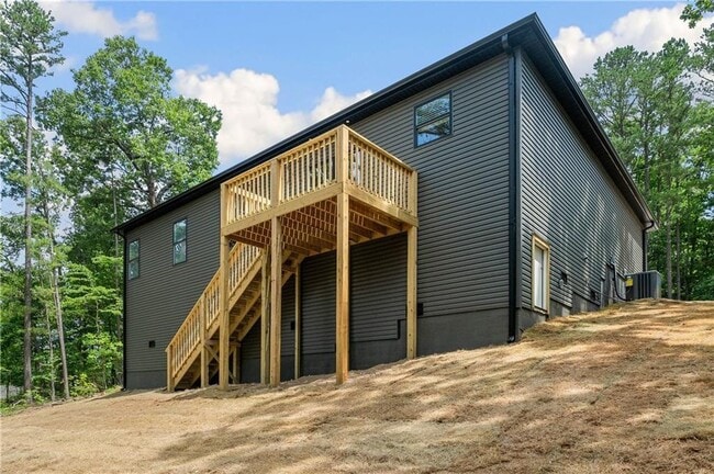 Building Photo - 17 Westmorland Dr
